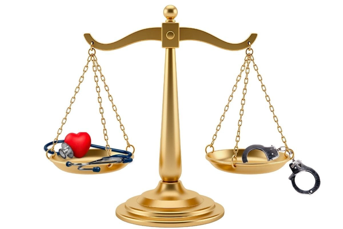 PL 7323/2014: A Criminalização do Exercício Ilegal da Medicina Veterinária – Um Avanço Histórico para a Profissão e a Sociedade